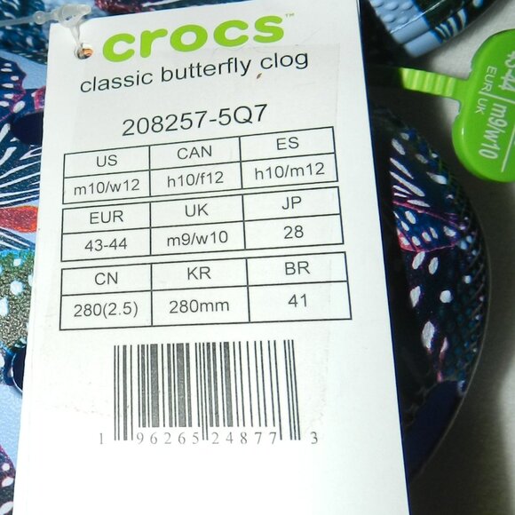 Crocs Purple Unisex-Adult  with Butterfly size BNWT!!🆕📦⌚🏃💨⚡🚚 - Picture 13 of 15